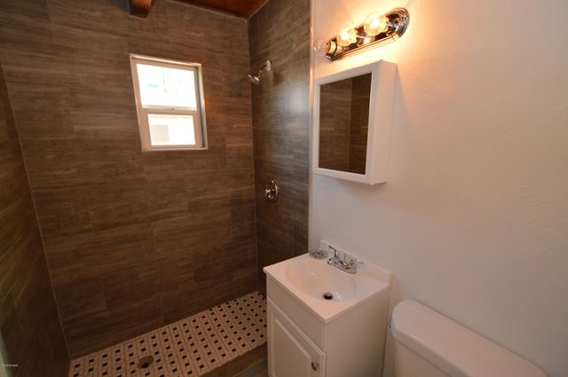 2615 E Fort Lowell Road, Tucson, AZ 85716