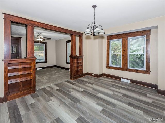615 N Center Street, Collinsville, IL 62234