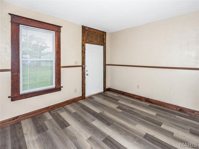 615 N Center Street, Collinsville, IL 62234