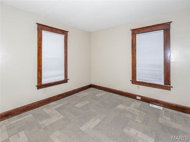 615 N Center Street, Collinsville, IL 62234