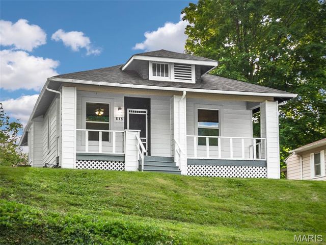 615 N Center Street, Collinsville, IL 62234