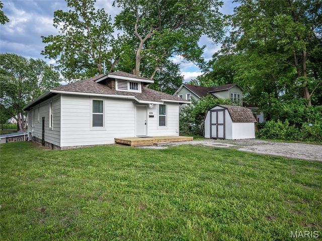 615 N Center Street, Collinsville, IL 62234