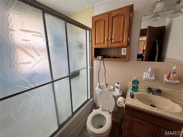 615 N Center Street, Collinsville, IL 62234