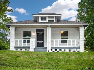 615 N Center Street, Collinsville, IL 62234