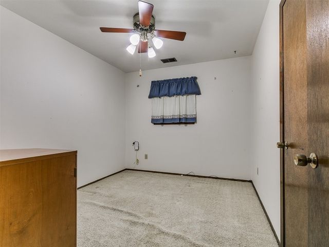 2120 N Divis Avenue, Bethany, OK 73008