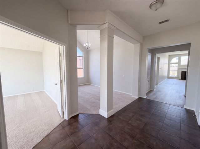 401 Pin Oak Trail, Keller, TX 76248