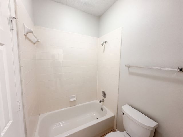 401 Pin Oak Trail, Keller, TX 76248
