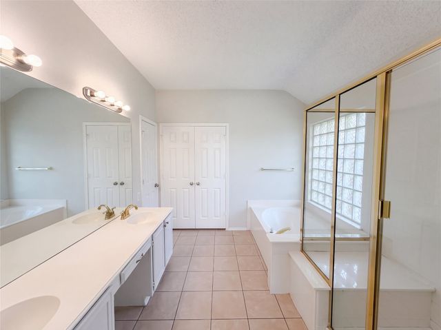 401 Pin Oak Trail, Keller, TX 76248