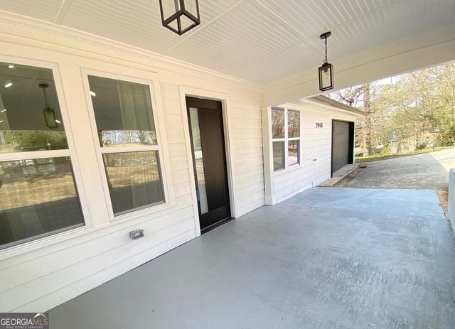 2960 Hogan Road, East Point, GA 30344