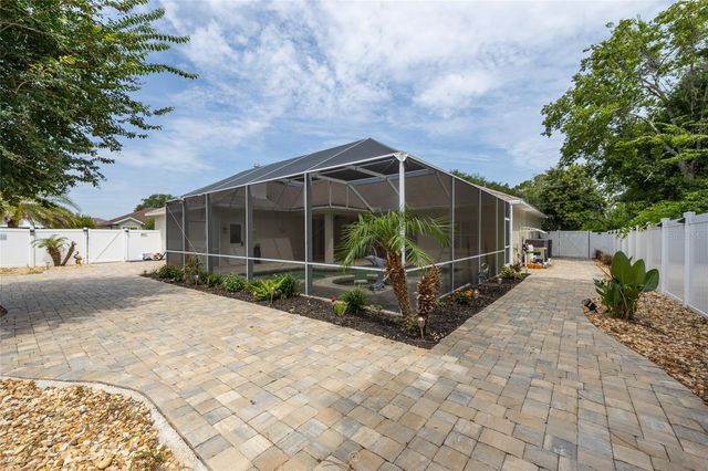 2 FELTON PLACE, Palm Coast, FL 32137