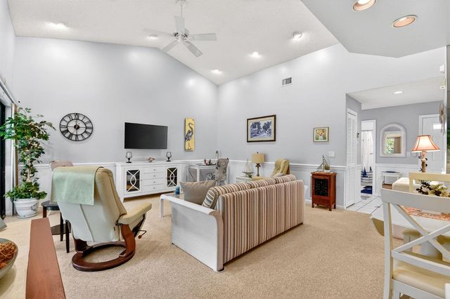 5903 Parkwalk Drive 623, Boynton Beach, FL 33472