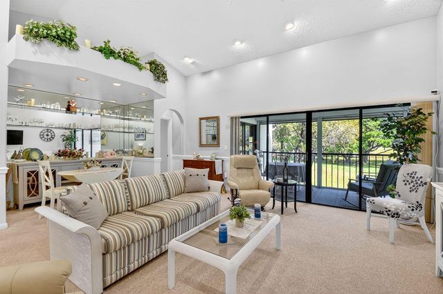5903 Parkwalk Drive 623, Boynton Beach, FL 33472