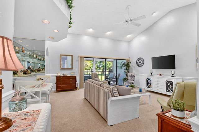 5903 Parkwalk Drive 623, Boynton Beach, FL 33472