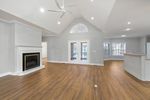 233 Plantation Drive, Manning, SC 29102