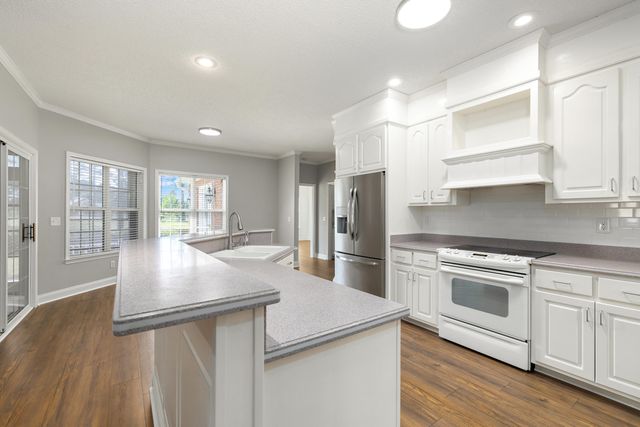 233 Plantation Drive, Manning, SC 29102