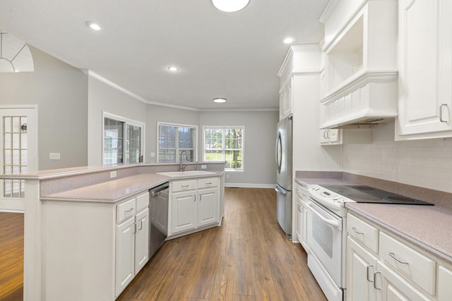 233 Plantation Drive, Manning, SC 29102