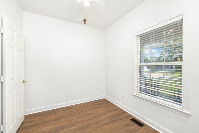 233 Plantation Drive, Manning, SC 29102