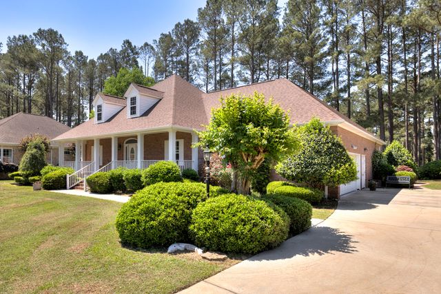 233 Plantation Drive, Manning, SC 29102