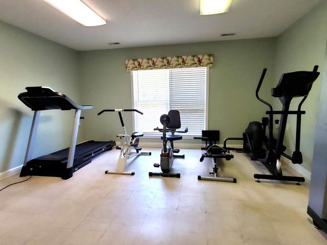 233 Plantation Drive, Manning, SC 29102