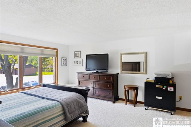 5301 Chestnut Ridge Road G, Orchard Park, NY 14127