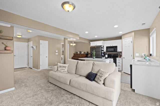 108 W ARLINGTON, Harrisville, UT 84414