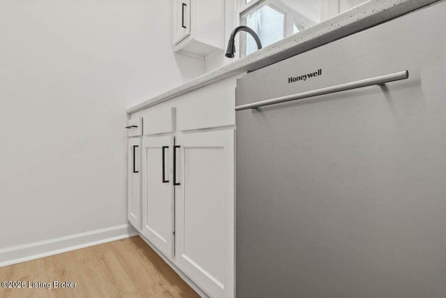 722 Inverness Ave, Louisville, KY 40214