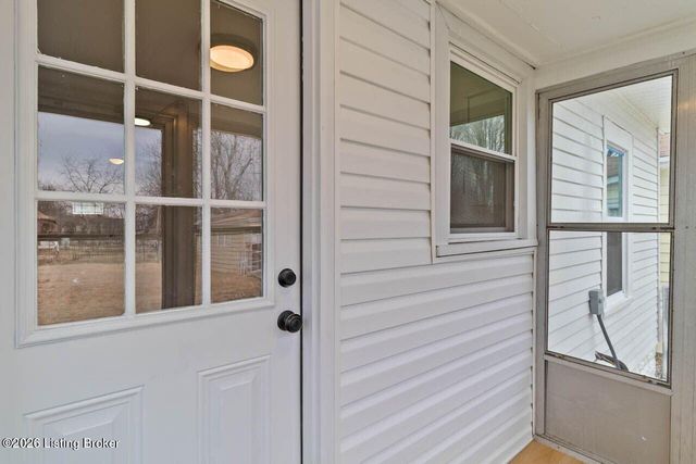 722 Inverness Ave, Louisville, KY 40214