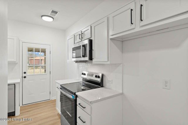 722 Inverness Ave, Louisville, KY 40214