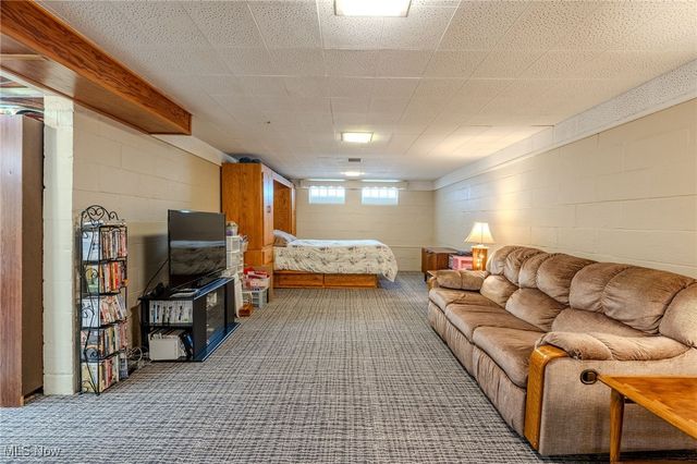 335 Blissfield Drive, Willowick, OH 44095