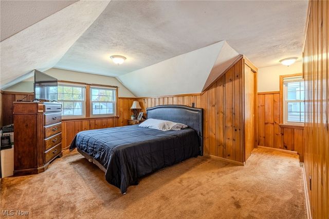 335 Blissfield Drive, Willowick, OH 44095