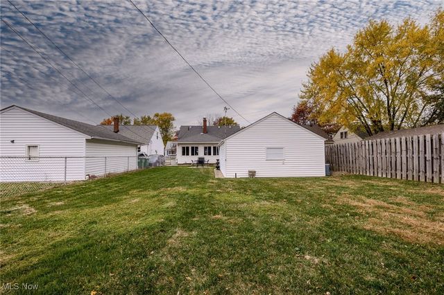 335 Blissfield Drive, Willowick, OH 44095