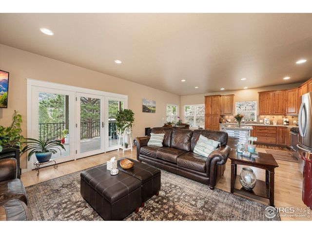 229 Rustic Rd, Bellvue, CO 80512