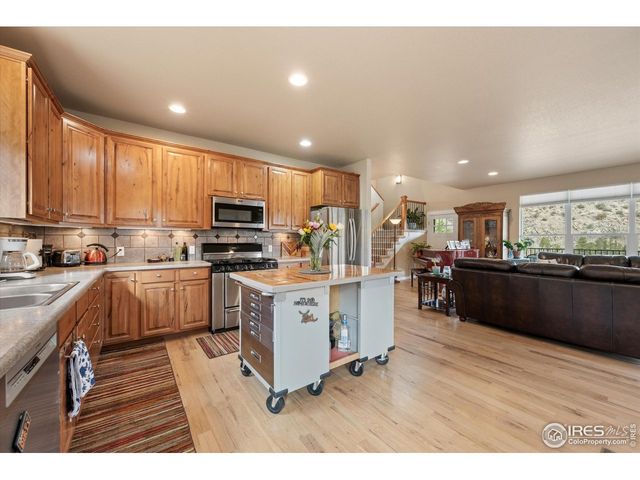 229 Rustic Rd, Bellvue, CO 80512