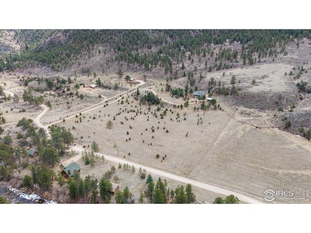 229 Rustic Rd, Bellvue, CO 80512