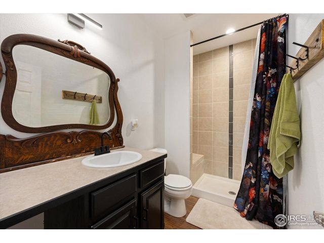 229 Rustic Rd, Bellvue, CO 80512