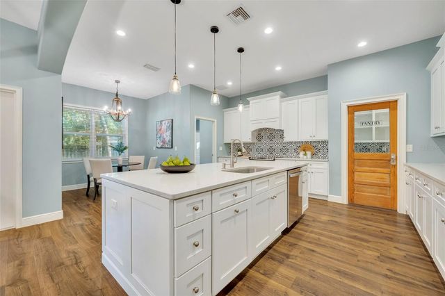 613 BONITA ROAD, Winter Springs, FL 32708