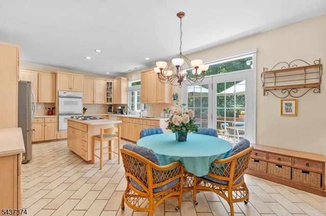 38 Canterbury Rd, Denville Twp., NJ 07834