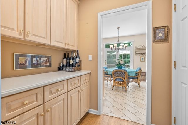 38 Canterbury Rd, Denville Twp., NJ 07834