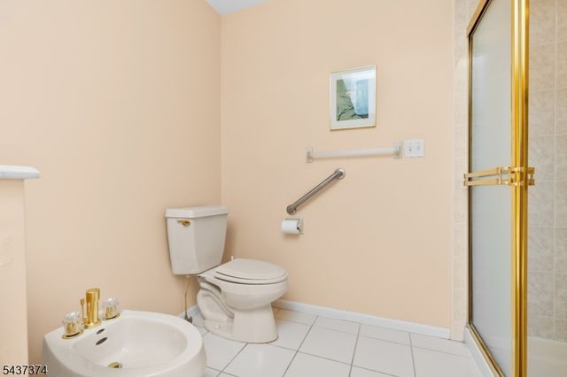 38 Canterbury Rd, Denville Twp., NJ 07834
