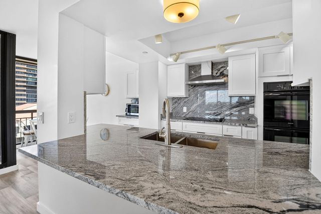 4000 N Ocean Drive 703, Singer Island, FL 33404