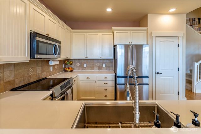 71 Craftsman Court, Sequim, WA 98382