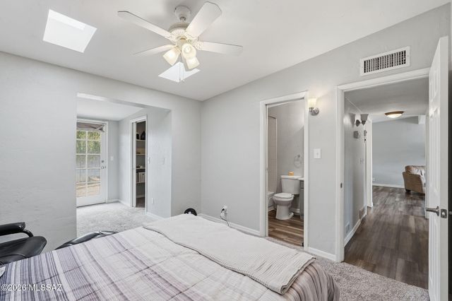 6417 E Calle Herculo, Tucson, AZ 85710