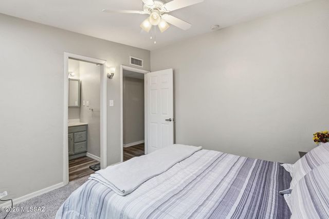 6417 E Calle Herculo, Tucson, AZ 85710