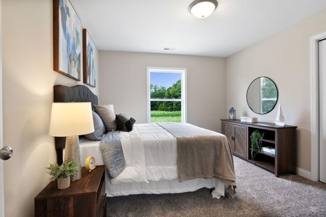 925 Paula Court, Hobart, IN 46342