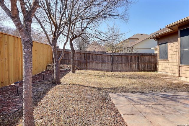 211 Finch Knoll, San Antonio, TX 78253