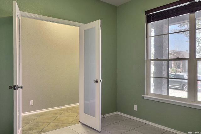 211 Finch Knoll, San Antonio, TX 78253