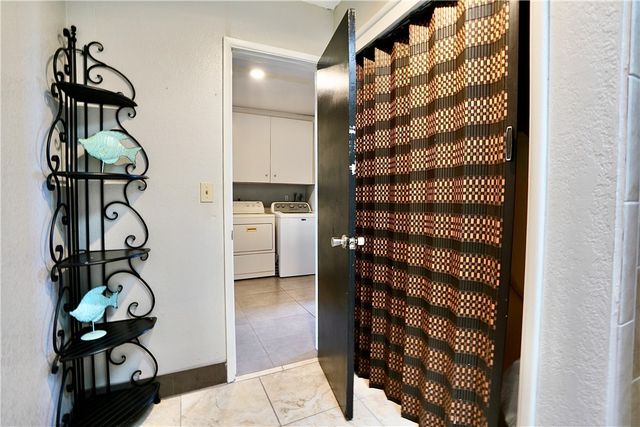 15564 N Garnet Drive, Dolan Springs, AZ 86441