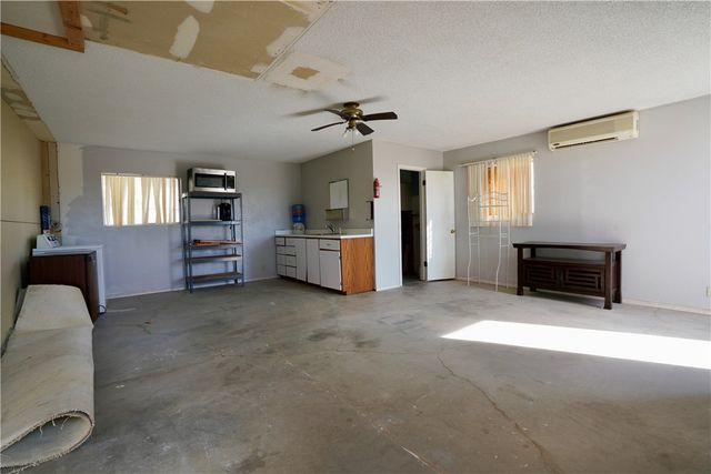 15564 N Garnet Drive, Dolan Springs, AZ 86441