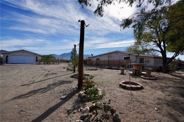 15564 N Garnet Drive, Dolan Springs, AZ 86441