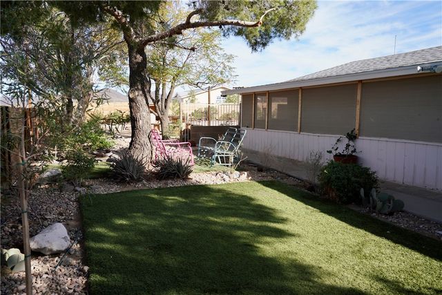 15564 N Garnet Drive, Dolan Springs, AZ 86441